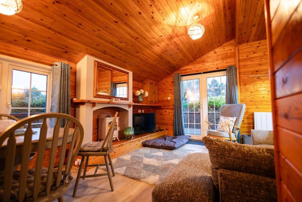 Rural Log Cabin In Snowdonia Near Coed Y Brenin By Seren Short Stays Ffestiniog Екстер'єр фото